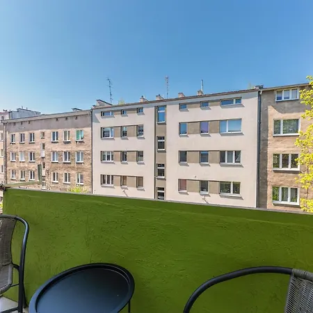 Slaska By Downtown Apartment