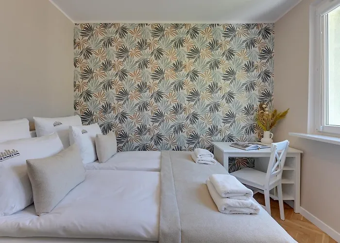 Slaska By Downtown Apartamento *